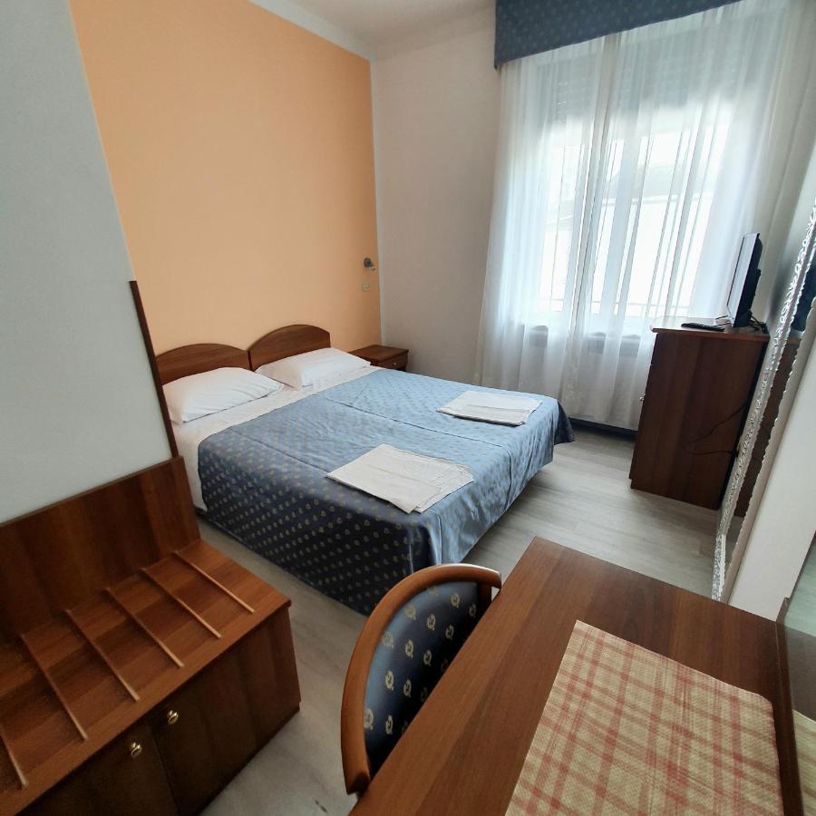 Hotel Perla Massa Lombarda Dış mekan fotoğraf