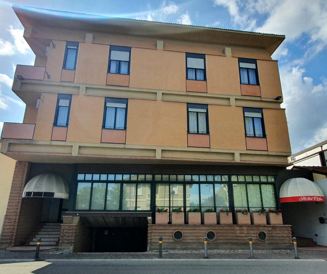 Hotel Perla Massa Lombarda Dış mekan fotoğraf
