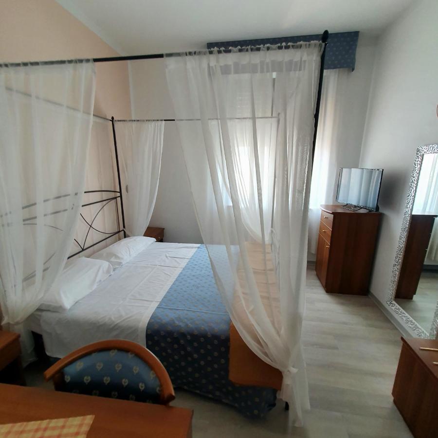 Hotel Perla Massa Lombarda Dış mekan fotoğraf