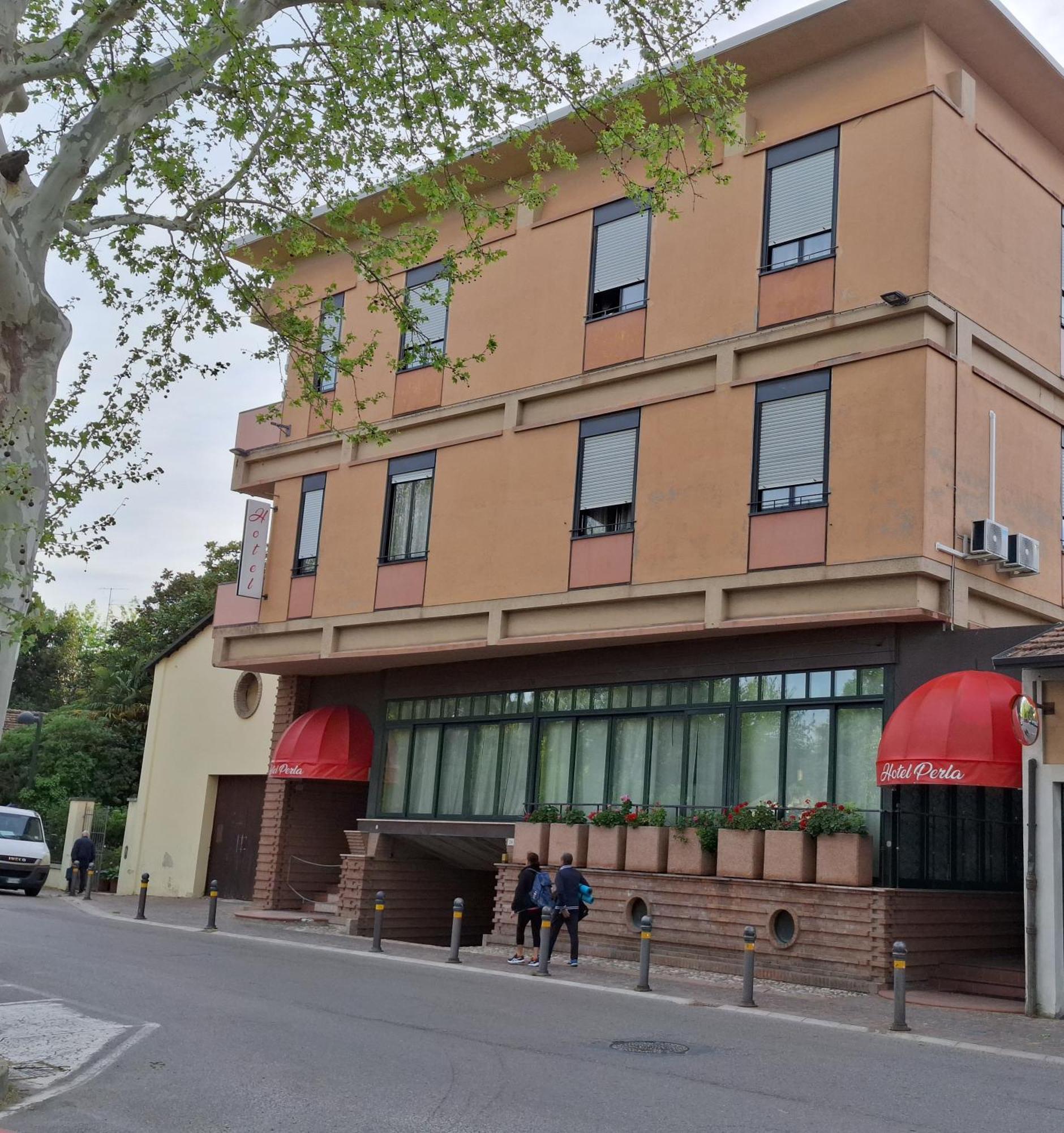 Hotel Perla Massa Lombarda Dış mekan fotoğraf